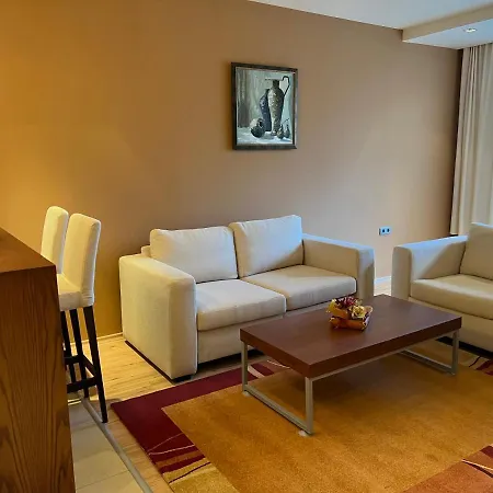 Апартхотел St Trifon Guests Пампорово