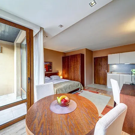 Aparthotel свети трифон