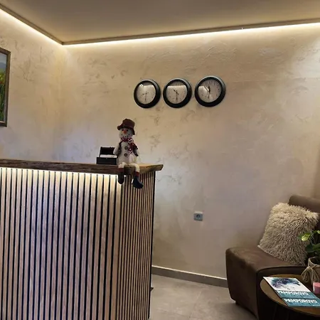 Апартхотел St Trifon Guests 3*